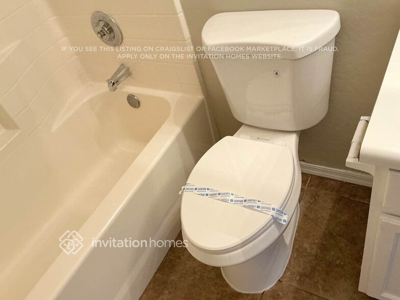 Building Photo - 11017 E Abilene Ave