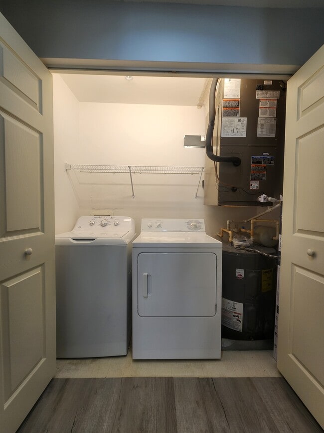 Building Photo - 965 Tarpon Cove Dr