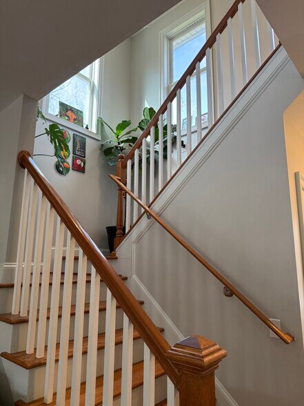 Building Photo - 4760 Belroi Green Cir