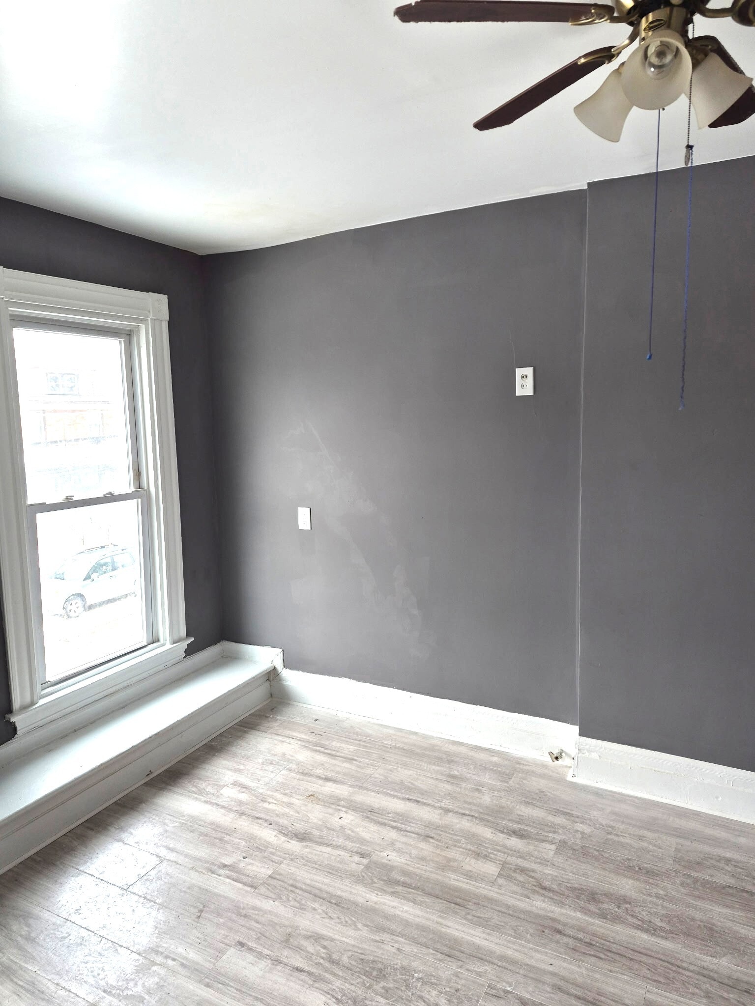 Building Photo - 223 W 16th St