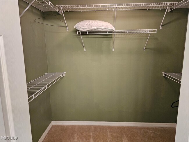 Building Photo - 11004 Mill Creek Way