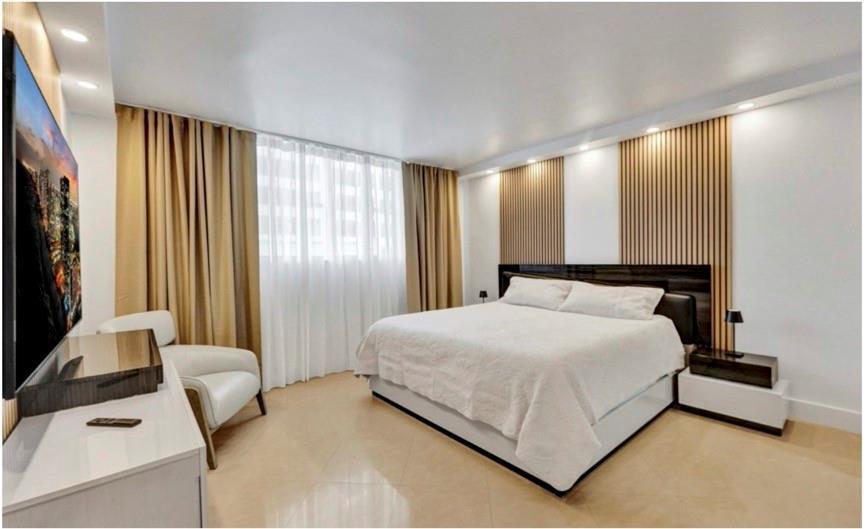 Building Photo - 4001 S Ocean Dr