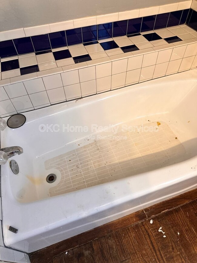 Building Photo - 2144 NW 36th St