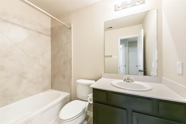 Building Photo - 16155 Beachside Pl