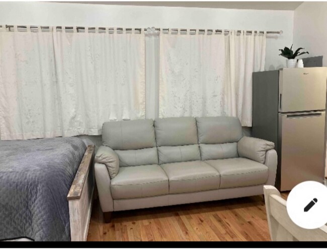 Building Photo - 1 Carlson Ct