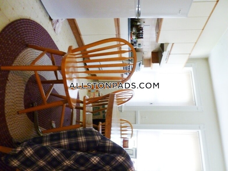 Building Photo - 71 Harvard Ave