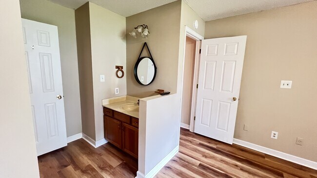 Building Photo - 159 Starboard Bay