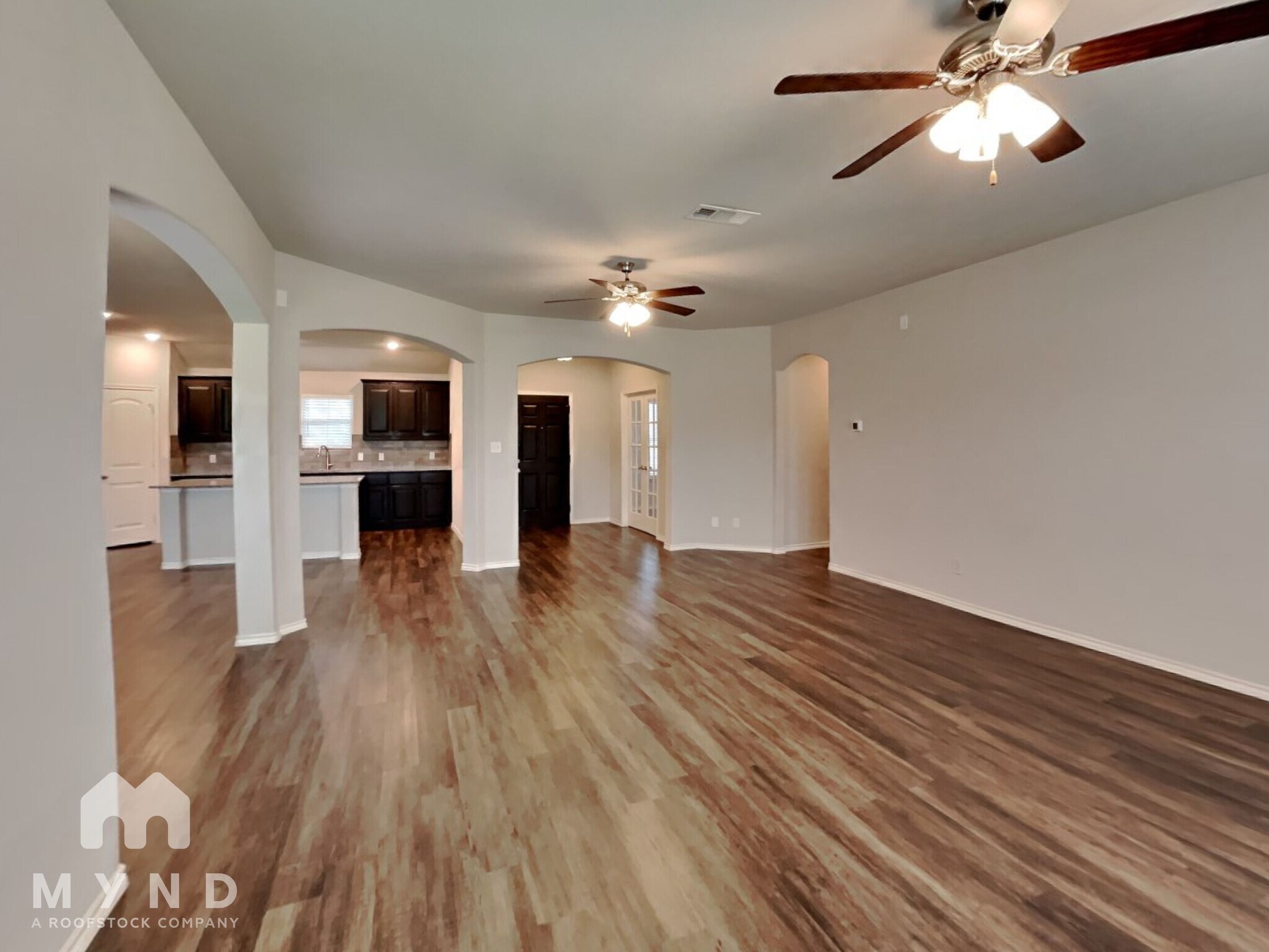 Building Photo - 3905 Chippewa Ct