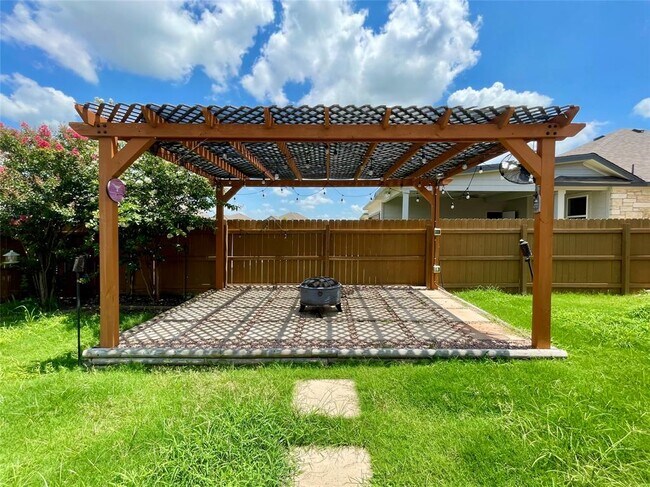 Building Photo - 708 Bridle Creek Dr