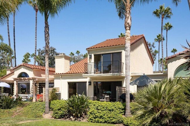 Building Photo - Beautifully remodeled home in the desirabl...