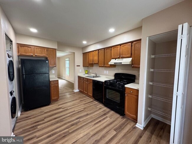 Building Photo - 10601 Greta Lynn Ct