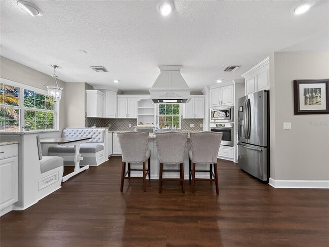 Building Photo - 33721 Spring Dr