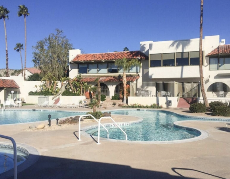 Building Photo - 9647 Spyglass Ave