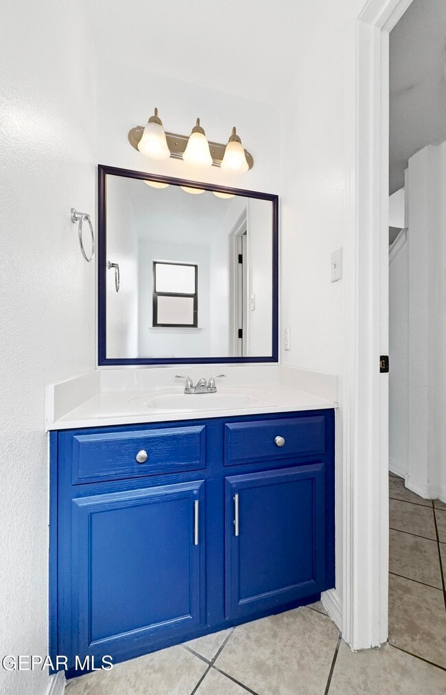 Building Photo - 12753 Tierra Mina Dr