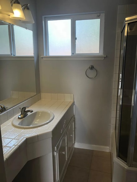 Building Photo - 5676 Antone Rd