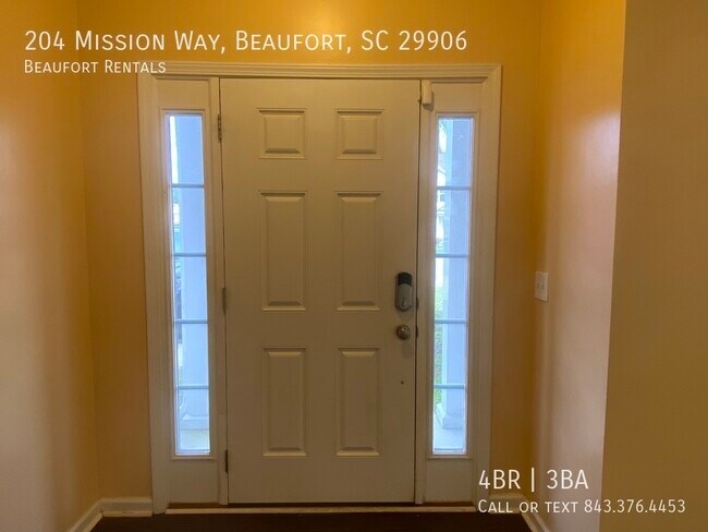 Building Photo - 204 Mission Way