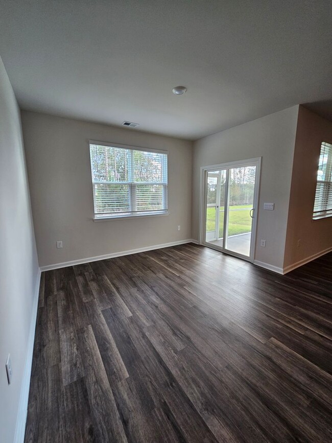 Building Photo - Brand New 3-Bedroom, 2-Bath Home in Ridgef...