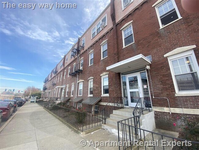 Building Photo - 180 N Beacon St