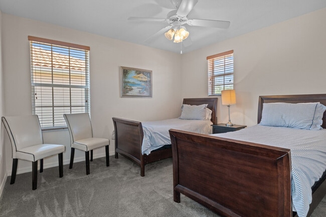 Building Photo - 4765 S Amstel Dr