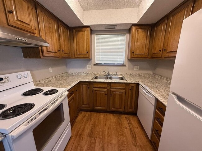 Building Photo - 3507 Wynn Cir