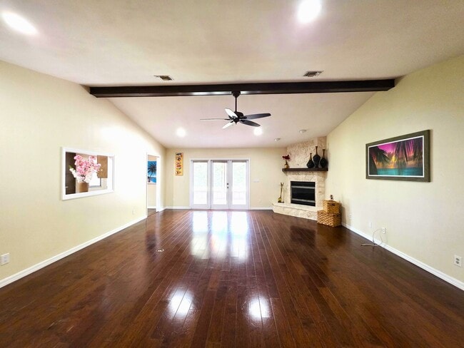 Building Photo - Vero Beach Rentals. Vero Beach Rent, LLC and Property Management Company