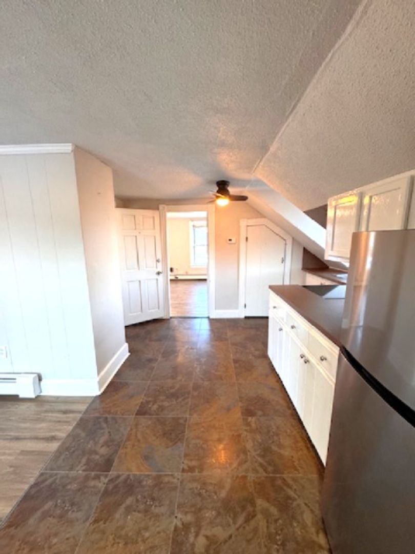 Building Photo - 7-9 Spring Street