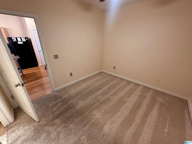 Building Photo - 2020 5th Ave S