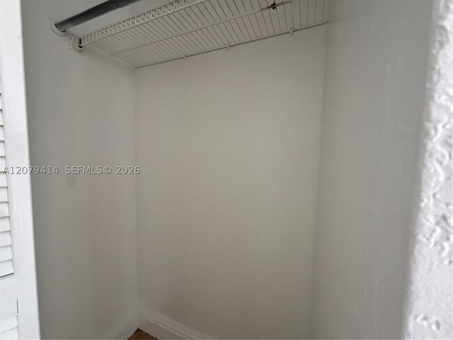 Building Photo - 13100 SW 92nd Ave
