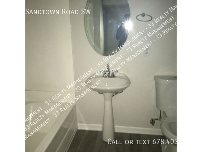 Building Photo - 2333 Sandtown Rd SW