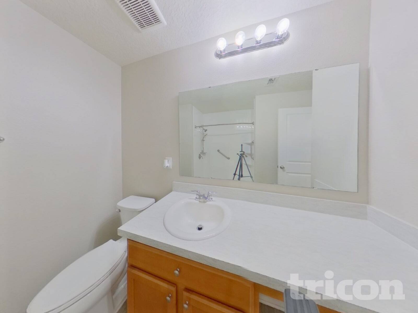 Building Photo - 3170 Bethpage Loop