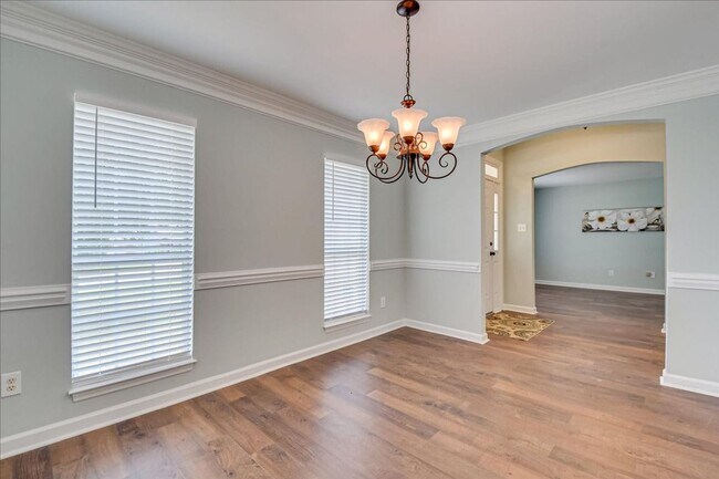 Building Photo - 1316 Maple Leaf Ct
