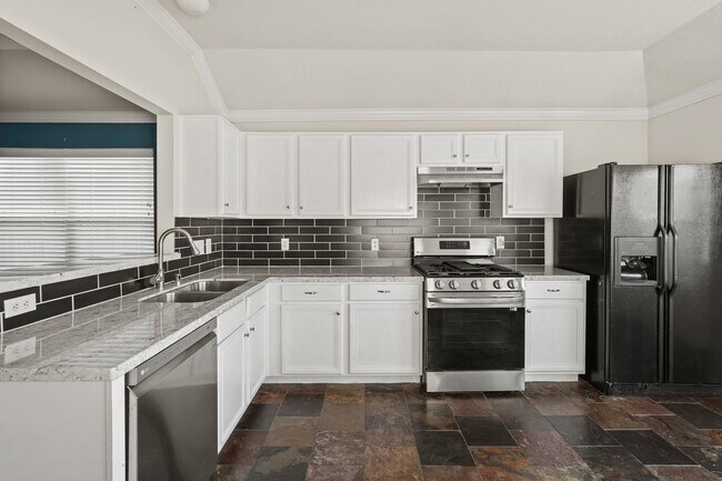 Building Photo - 5823 Creektrace Ln