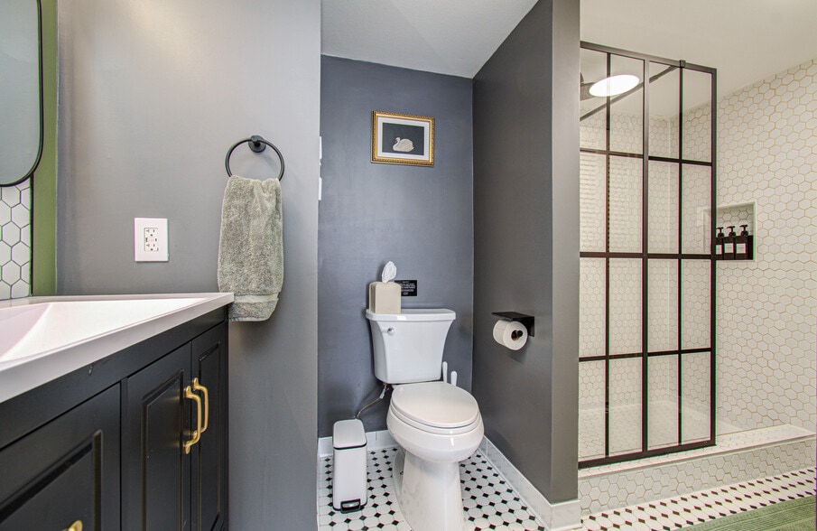 Building Photo - 8429 Hearth Dr