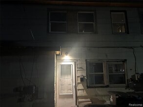 Building Photo - 2206 Ellsworth St