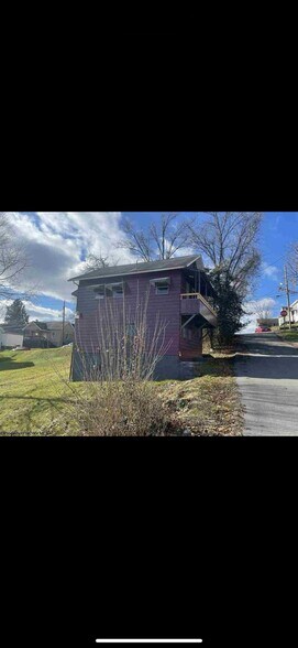 Building Photo - 804 Glenn Ave