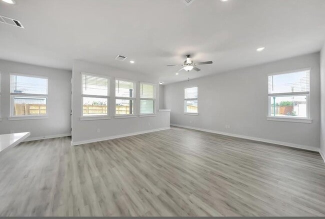 Building Photo - 300 Old Trinity Way