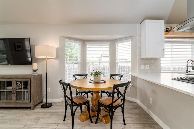 Building Photo - 1407 Elm Brook Dr