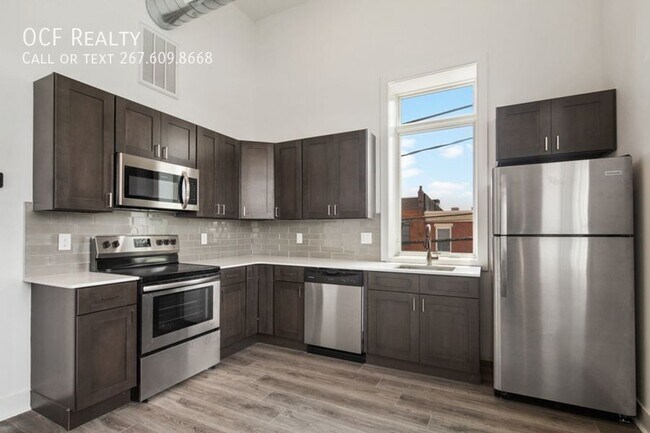 Building Photo - 1705 Jackson St