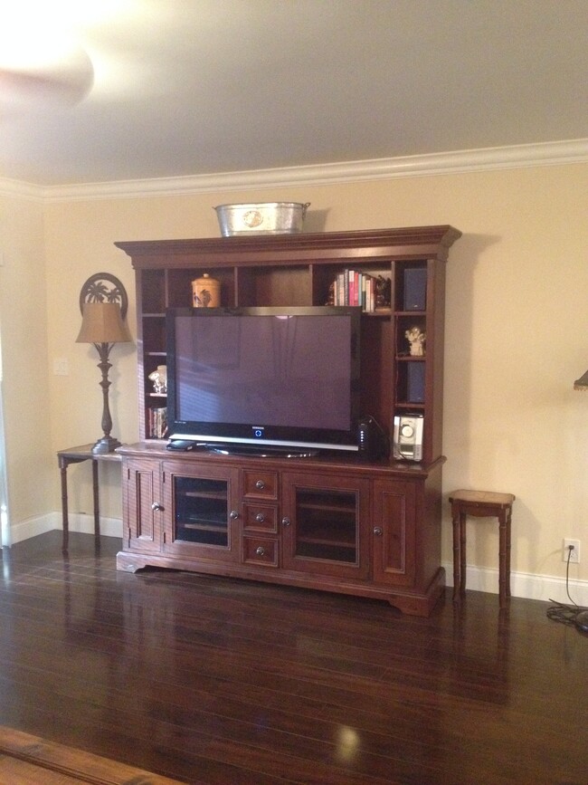 living room with flat screen TV - 135 Deer Creek Blvd