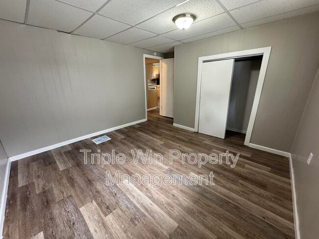 Building Photo - 3735 Marvin Ave