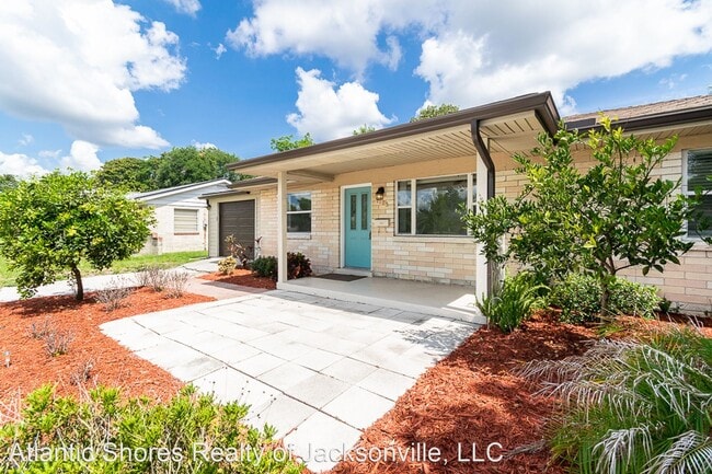 Building Photo - 4 br, 2 bath House - 1103 14th Ave. N