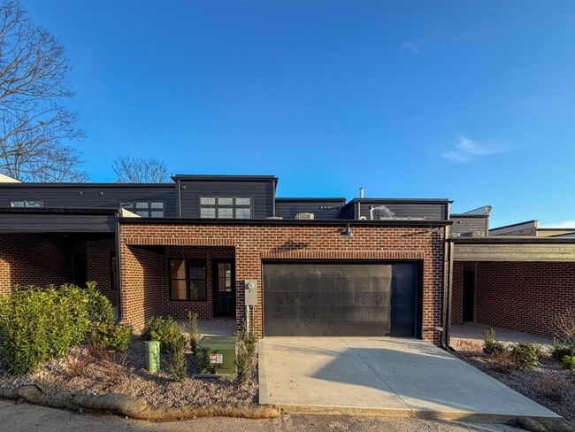 Building Photo - 4161 Cocos Wy