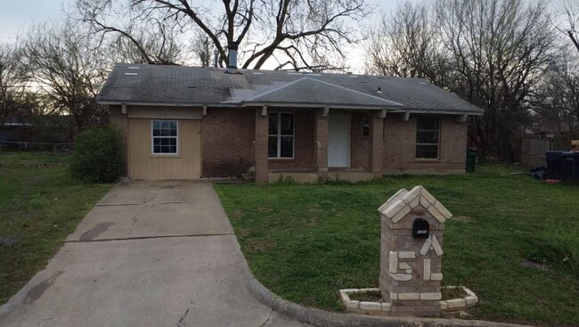 Building Photo - 2532 SE 47th St