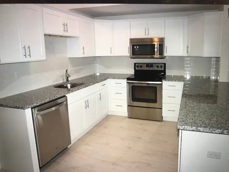 Kitchen 2 - 21 Central Ave