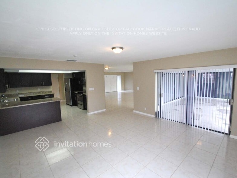 Building Photo - 22888 Greenview Terrace