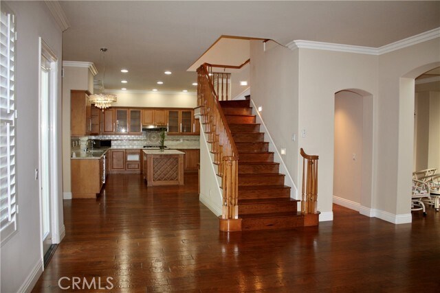 Building Photo - 42 Clear Creek