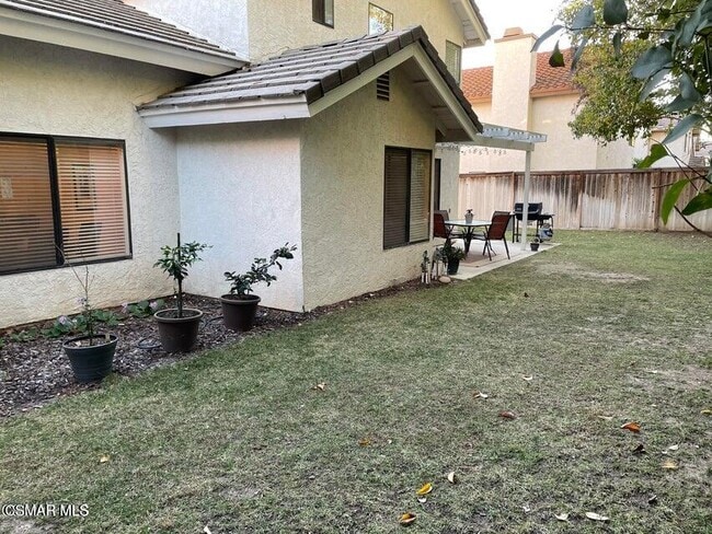 Building Photo - 2432 Rikkard Dr