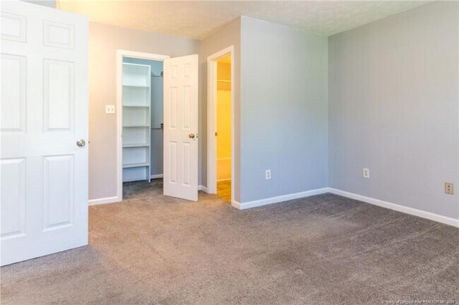 Building Photo - 508 Stone Way Ct
