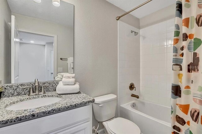 Building Photo - 4769 Kings Castle Cir