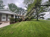 Building Photo - 2 Bedroom Home in North Eastern School Dis...